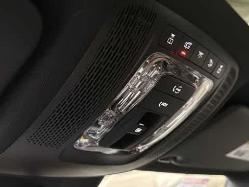 Used 2026 Mercedes-Benz GLA 35 AMG 4MATIC image 28