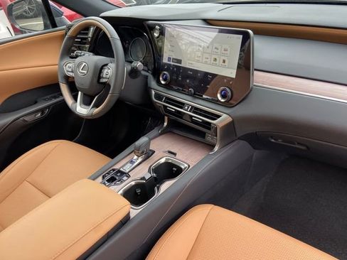 Used 2024 Lexus RX 350 Premium w/ Accessory Package (Z1) AWD/4WD image 27