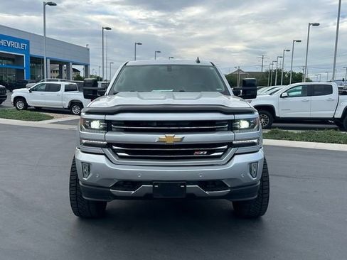 Used 2016 Chevrolet Silverado 1500 LTZ Z71 w/ LTZ Plus Package AWD/4WD image 11