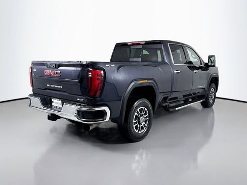 Used 2024 GMC Sierra 3500 SLT w/ SLT Convenience Package AWD/4WD image 5