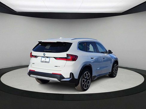Used 2026 BMW X1 xDrive28i AWD/4WD image 8
