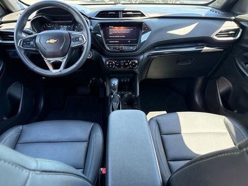 Used 2023 Chevrolet TrailBlazer ACTIV w/ Convenience Package FWD image 13