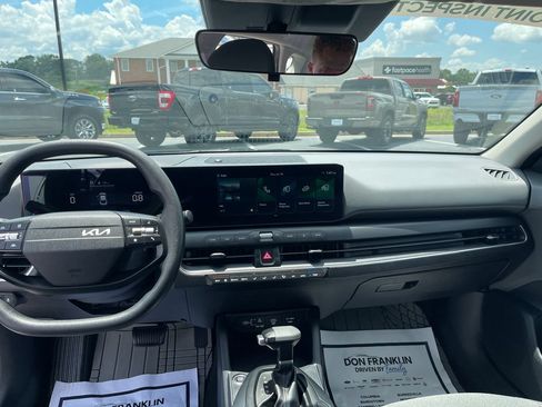 Used 2025 Kia K4 FWD image 15