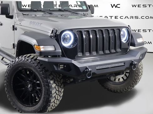 Used 2021 Jeep Wrangler Unlimited Sport AWD/4WD image 43
