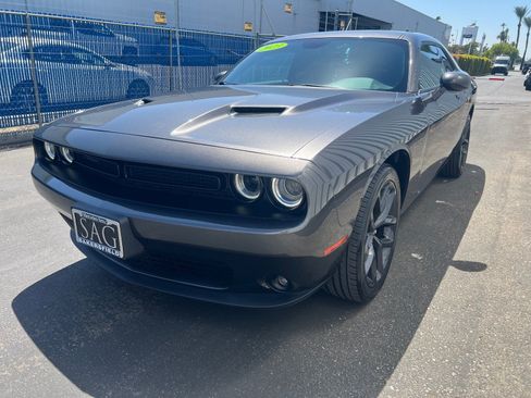 Used 2023 Dodge Challenger SXT w/ Blacktop Package RWD image 9