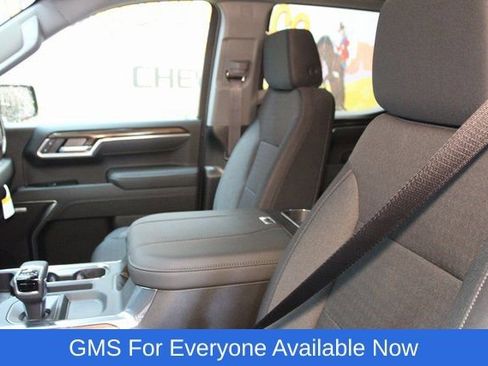 New 2025 Chevrolet Silverado 1500 RST w/ Z71 Off-Road Package AWD/4WD image 16