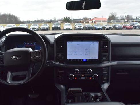 Used 2025 Ford F150 XLT w/ Equipment Group 302A MID image 39