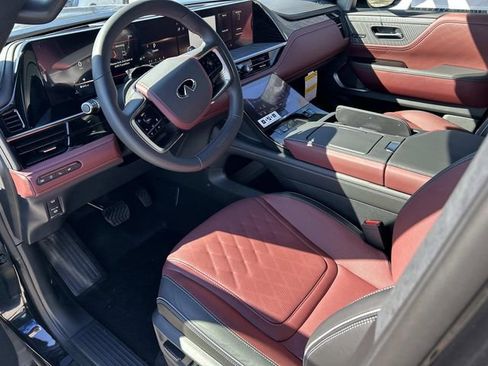 New 2026 INFINITI QX80 Autograph w/ Premium Cargo Package AWD/4WD image 11