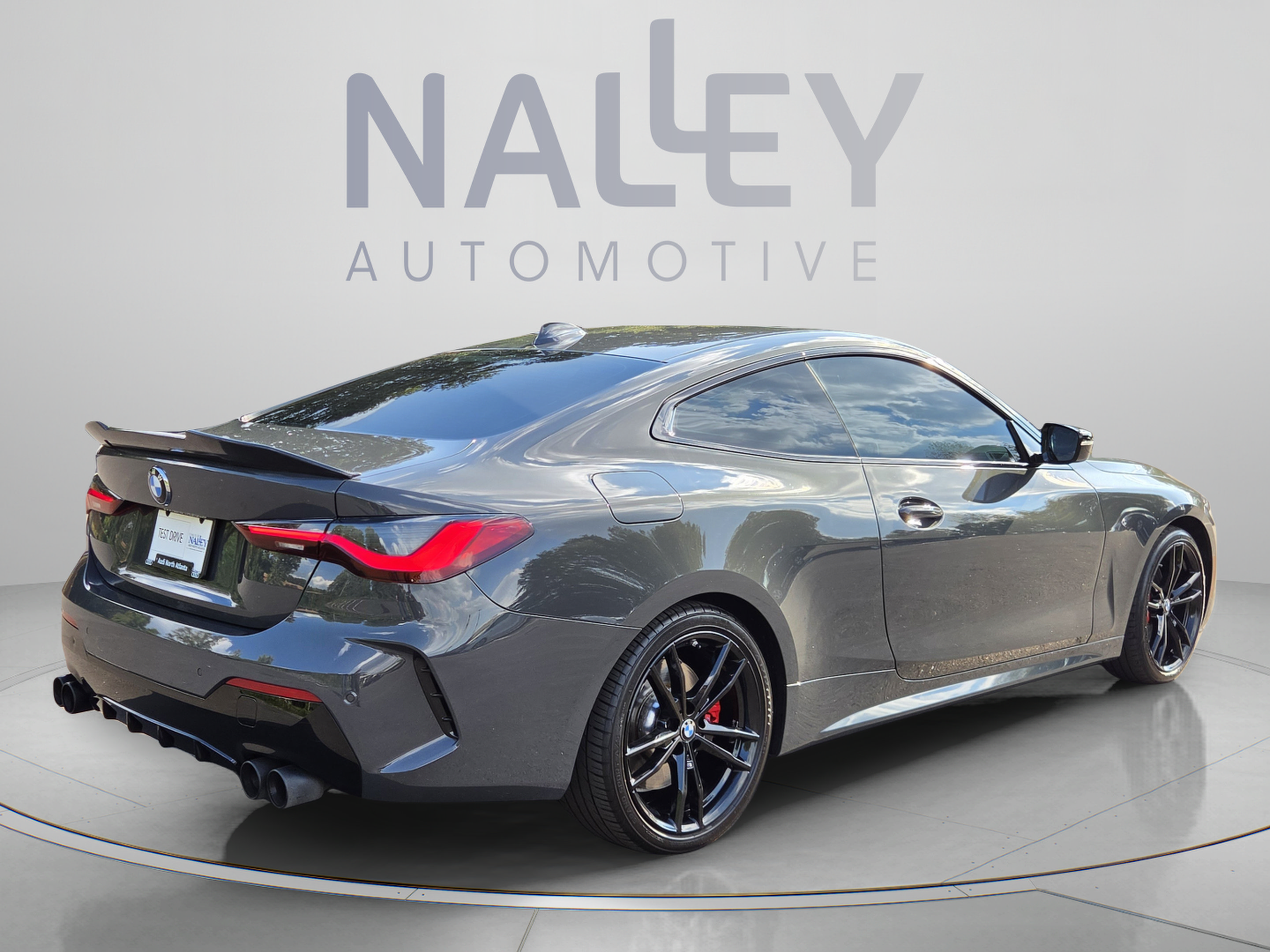 Used 2022 BMW M440i Coupe w/ Premium Package RWD image 5