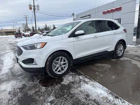 Certified 2024 Ford Edge SEL image 3