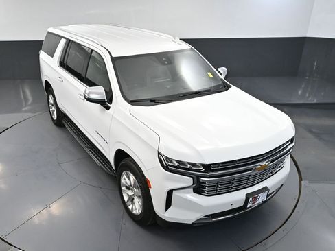Used 2023 Chevrolet Suburban Premier image 68
