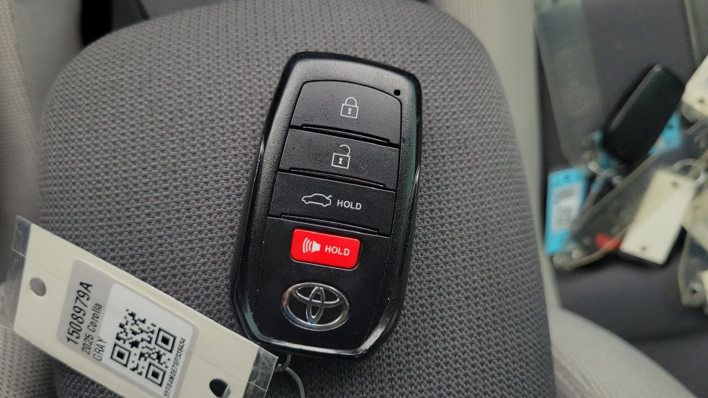 Certified 2025 Toyota Corolla LE w/ Convenience Package FWD image 27