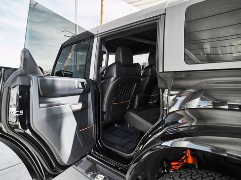 Used 2024 Ford Bronco Raptor AWD/4WD image 17