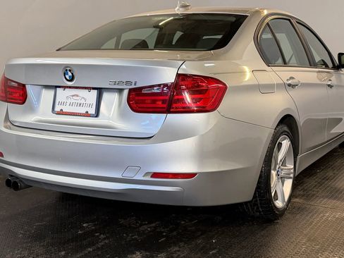Used 2012 BMW 328i Sedan RWD image 7