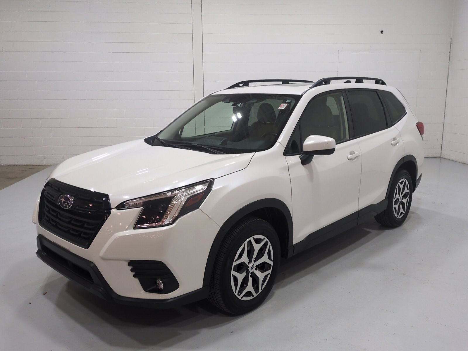 Certified 2024 Subaru Forester Premium AWD/4WD image 7