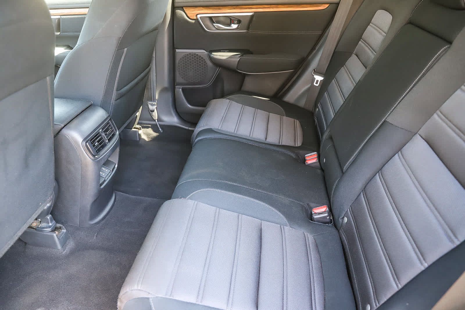 Used 2018 Honda CR-V EX image 19