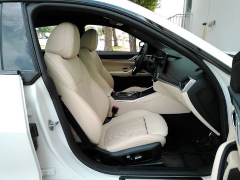 Used 2023 BMW i4 eDrive40 w/ Premium Package RWD image 22