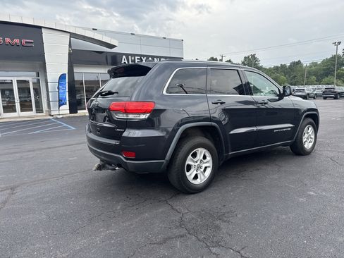 Used 2014 Jeep Grand Cherokee Laredo w/ Quick Order Package 23E AWD/4WD image 3
