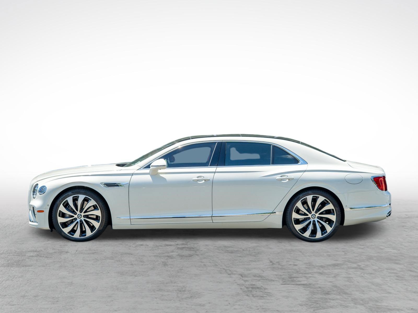 Used 2026 Bentley Flying Spur V8 AWD/4WD image 5