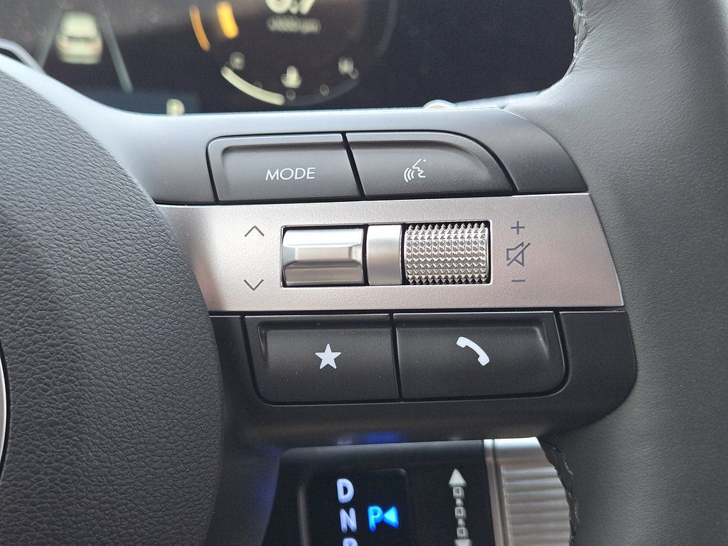 New 2026 Hyundai Tucson Limited FWD image 30