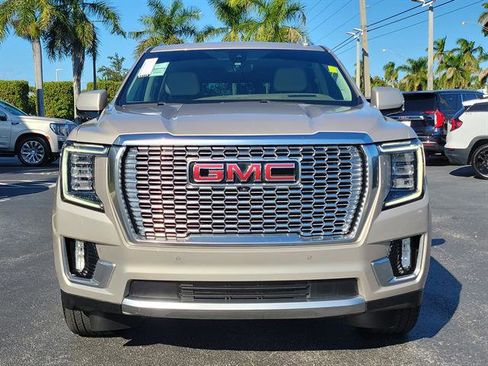 Used 2021 GMC Yukon Denali w/ Denali Ultimate Package image 8