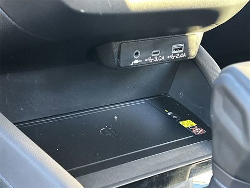 Certified 2025 Subaru Forester Limited w/ Popular Package #2 image 26