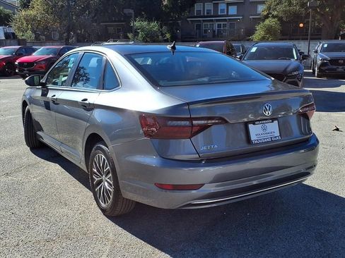 Used 2021 Volkswagen Jetta S image 5