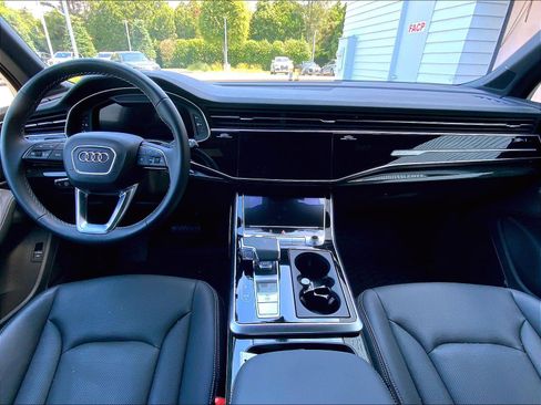 Certified 2025 Audi Q7 3.0T Premium Plus w/ Premium Plus Package AWD/4WD image 14