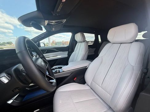 Certified 2024 Cadillac Lyriq Luxury w/ LPO, Floor Liner Package AWD/4WD image 28