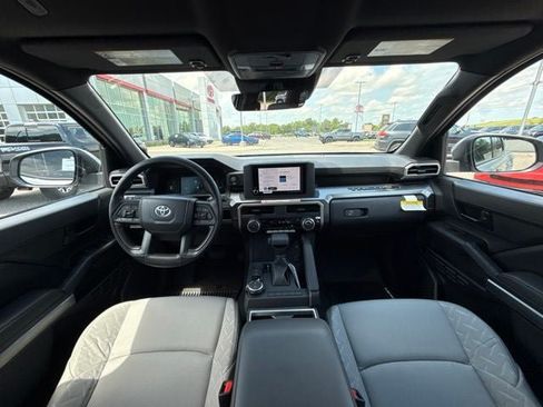 Used 2026 Toyota Tacoma SR5 AWD/4WD image 13