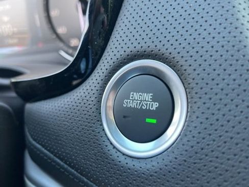 New 2025 Cadillac XT5 Luxury w/ LPO, Floor Liner Package image 22