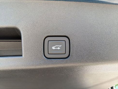 New 2026 Chevrolet Traverse LT AWD/4WD image 14