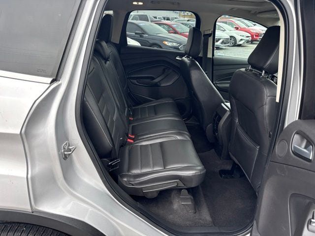 Used 2018 Ford Escape Titanium w/ Ford Safe & Smart Package AWD/4WD image 36