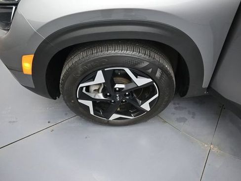 Used 2024 Kia Seltos EX AWD/4WD image 38