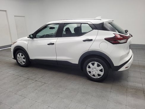Used 2024 Nissan Kicks S FWD image 3