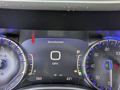 New 2026 Chrysler Pacifica Select AWD/4WD image 12