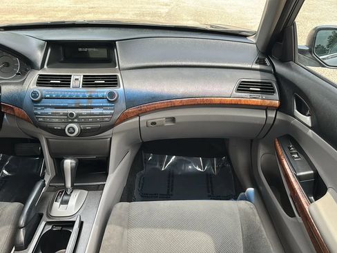 Used 2012 Honda Accord EX image 25