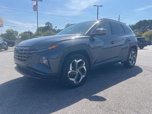 Used 2022 Hyundai Tucson Limited image 3
