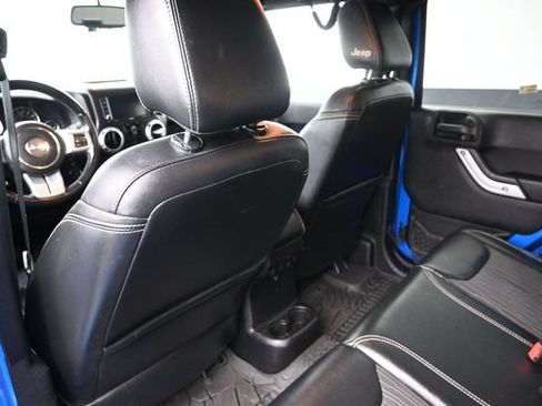 Used 2014 Jeep Wrangler Unlimited Sport AWD/4WD image 21