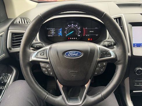 Used 2020 Ford Edge SEL w/ Convenience Package image 15