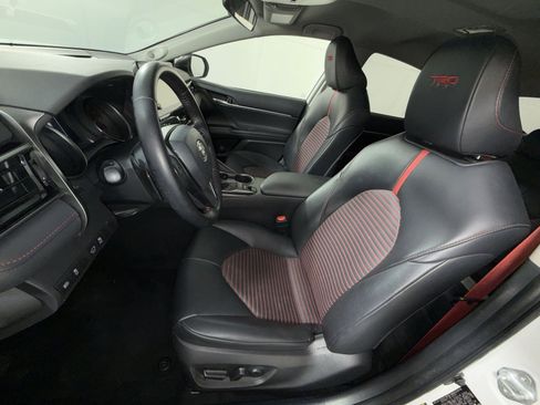 Used 2021 Toyota Camry TRD w/ TRD Package w/JBL Audio FWD image 10