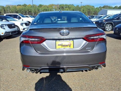 Used 2023 Toyota Camry XSE image 4