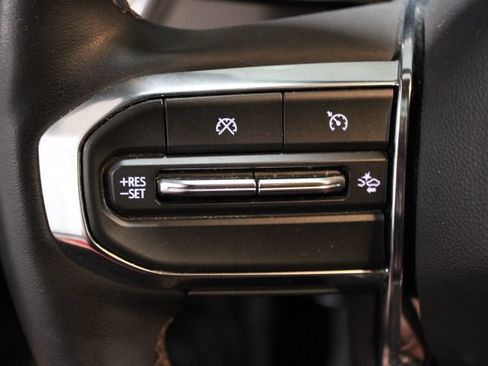 Used 2023 GMC Canyon Denali AWD/4WD image 35