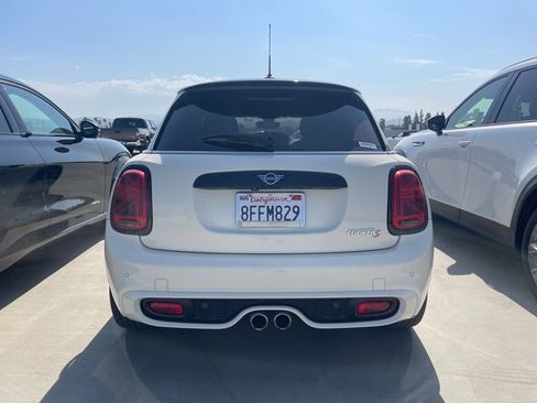 Used 2019 MINI Cooper S FWD image 3