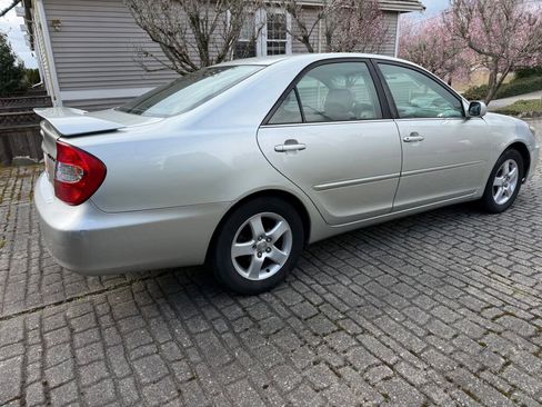Used 2002 Toyota Camry SE image 6