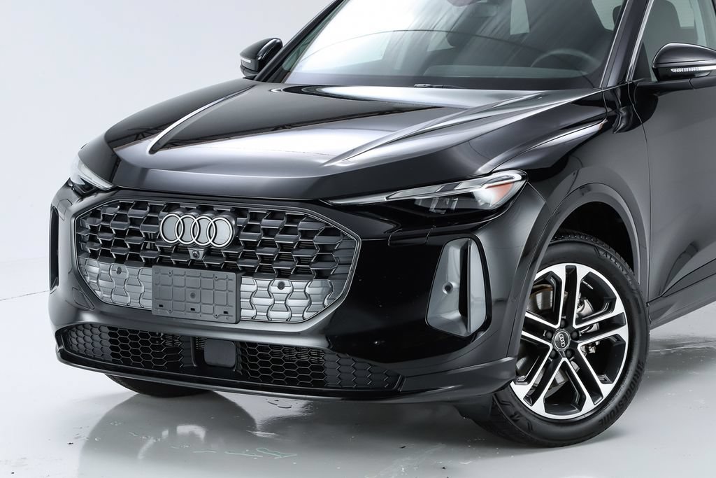 Used 2025 Audi Q5 Premium AWD/4WD image 45