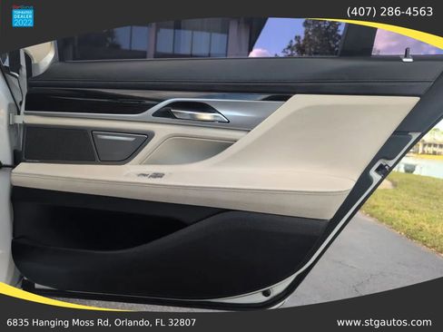 Used 2017 BMW 740i RWD image 25