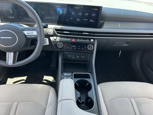 Used 2024 Hyundai Sonata SEL FWD image 13