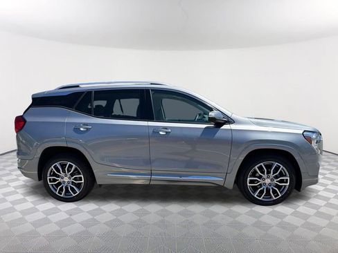 Certified 2024 GMC Terrain Denali w/ Denali Premium Package AWD/4WD image 4