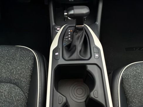 New 2025 Kia K4 GT-Line image 23